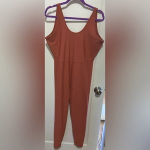 Sleeveless PowerSoft 7/8-Length Bodysuit
